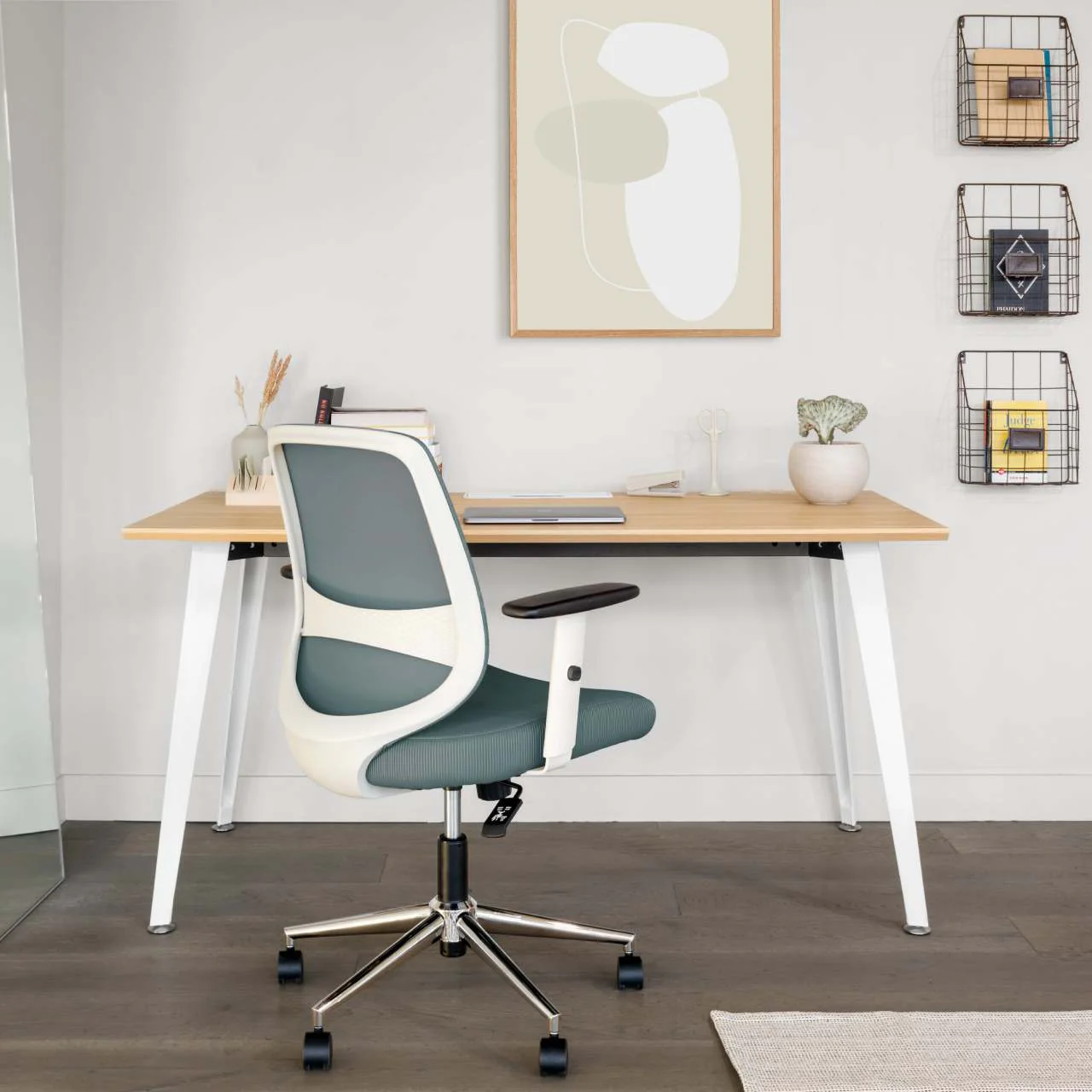 Daily Chair - Image 25