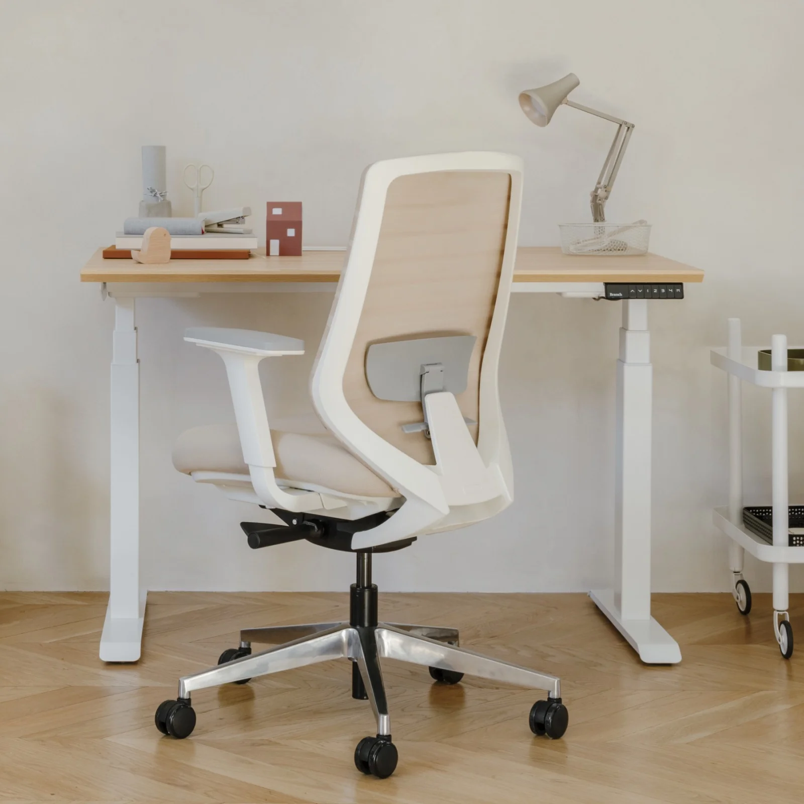 Ergonomic Chair - Image 54