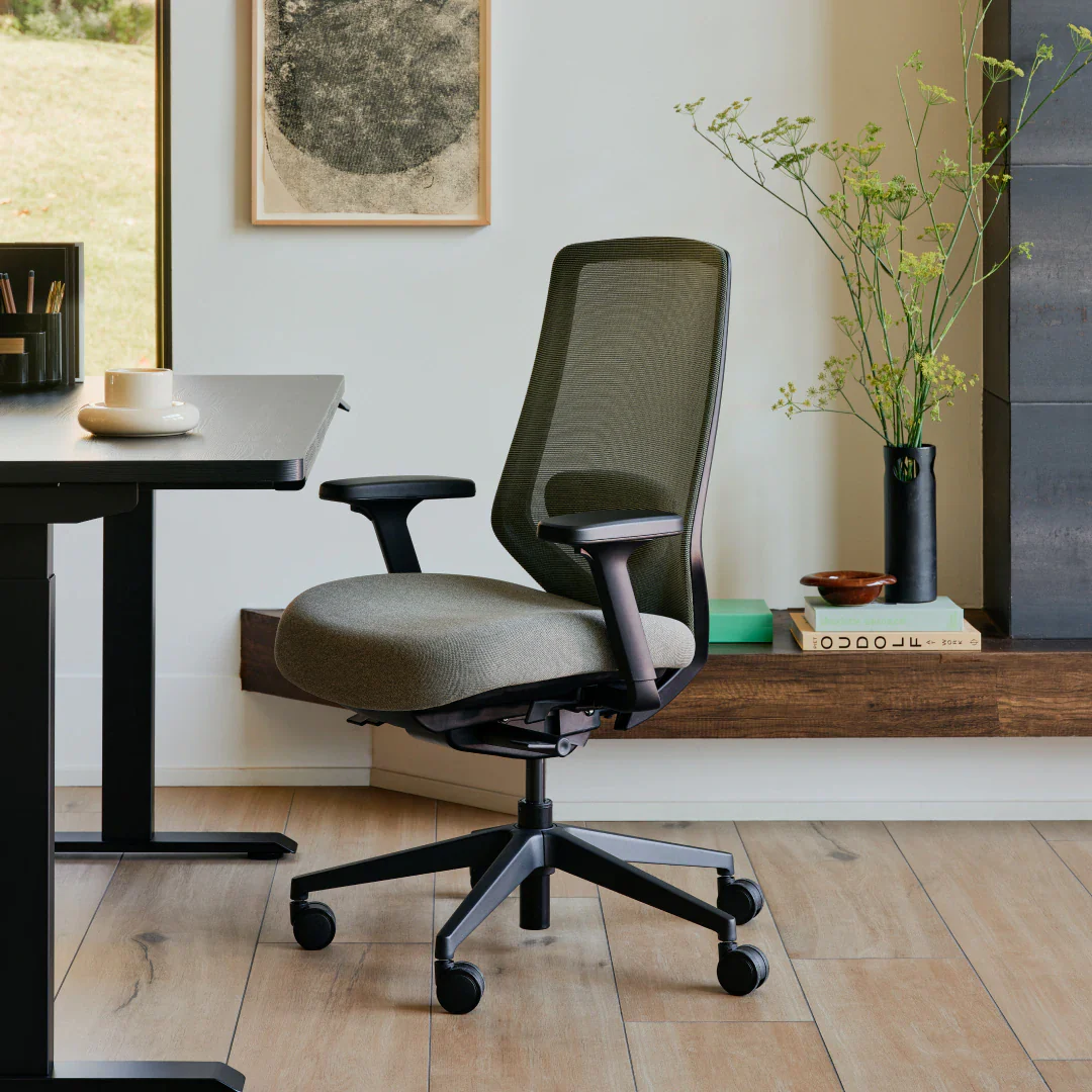 Ergonomic Chair Pro - Image 11
