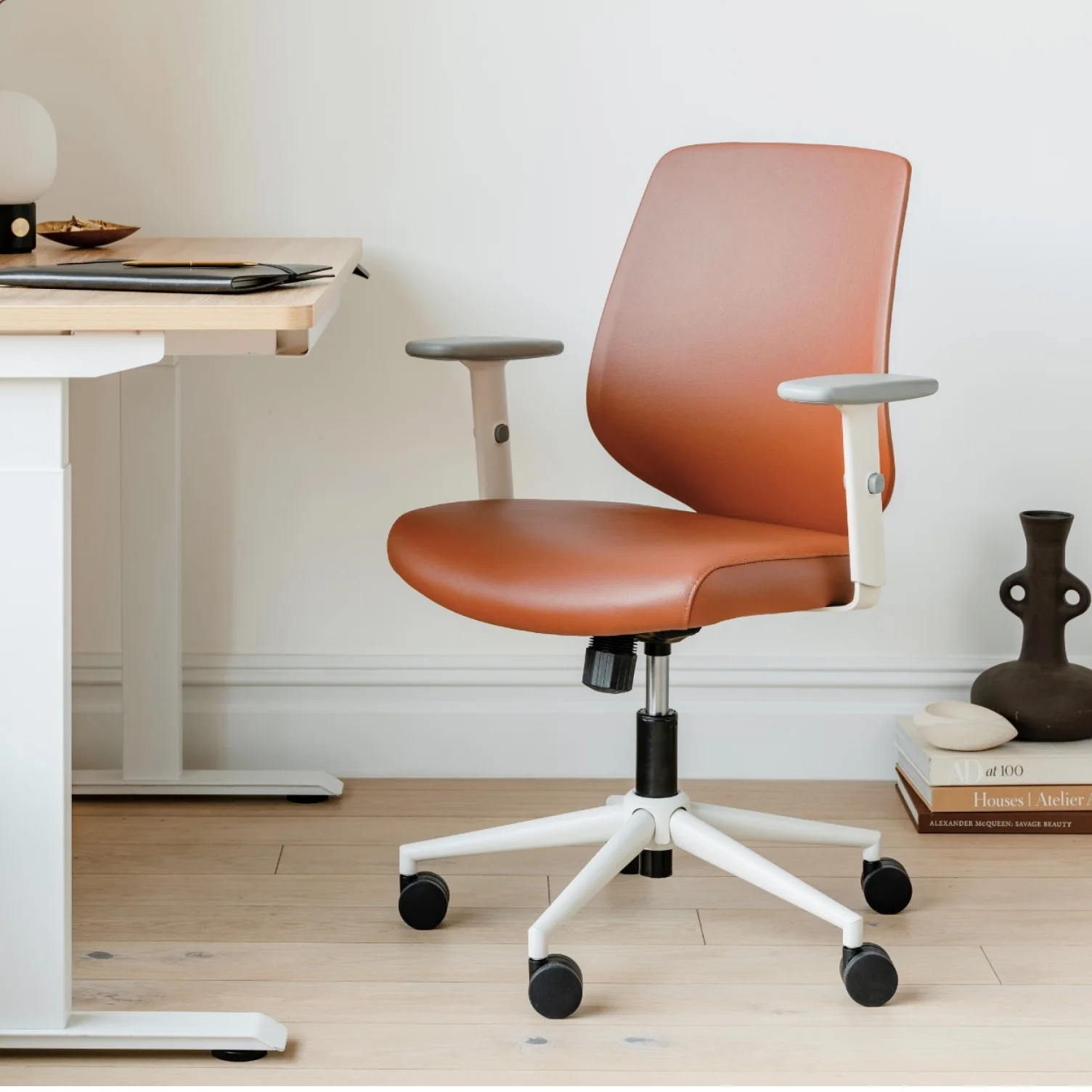 Open Box - Daily Chair - Image 6