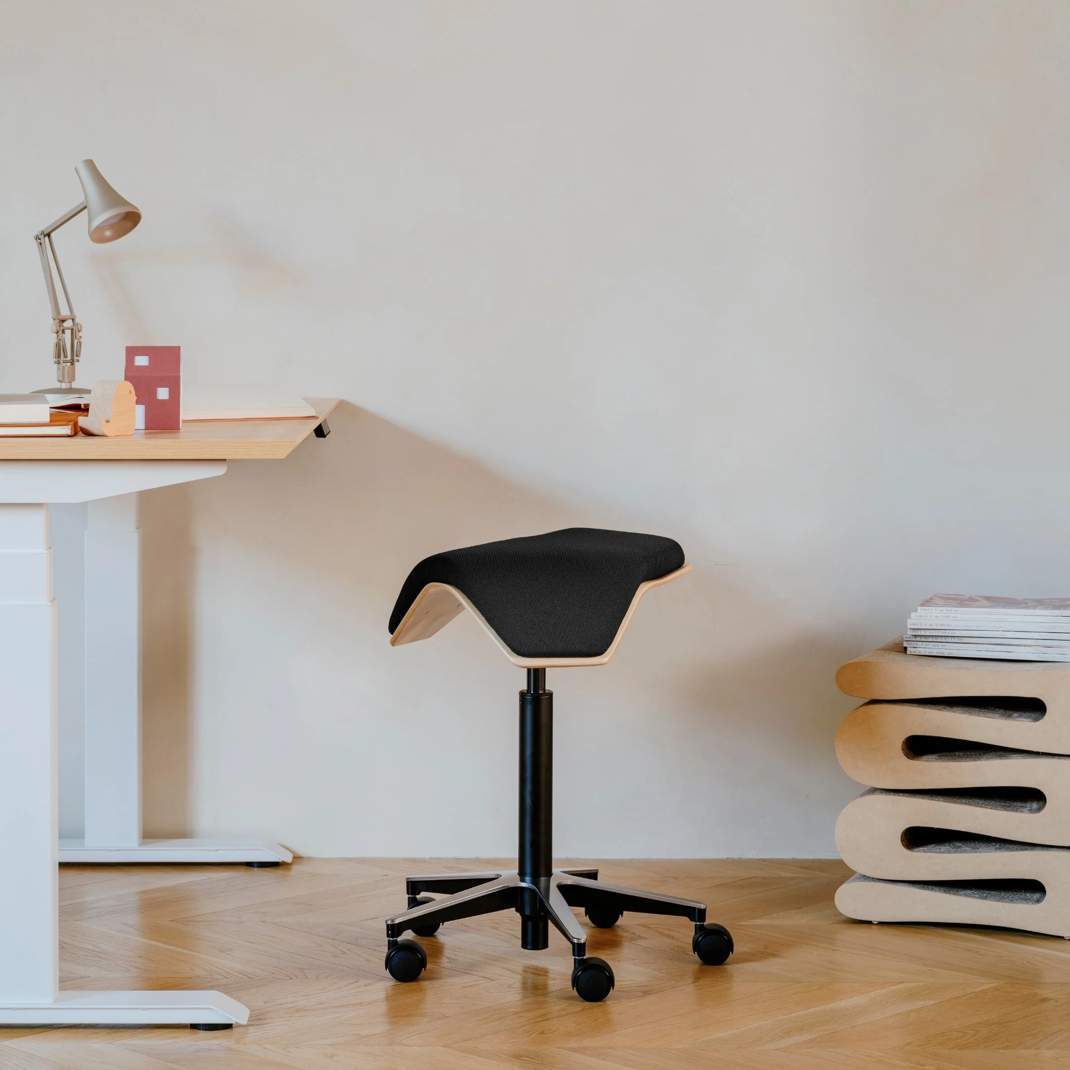 Saddle Chair - Image 11