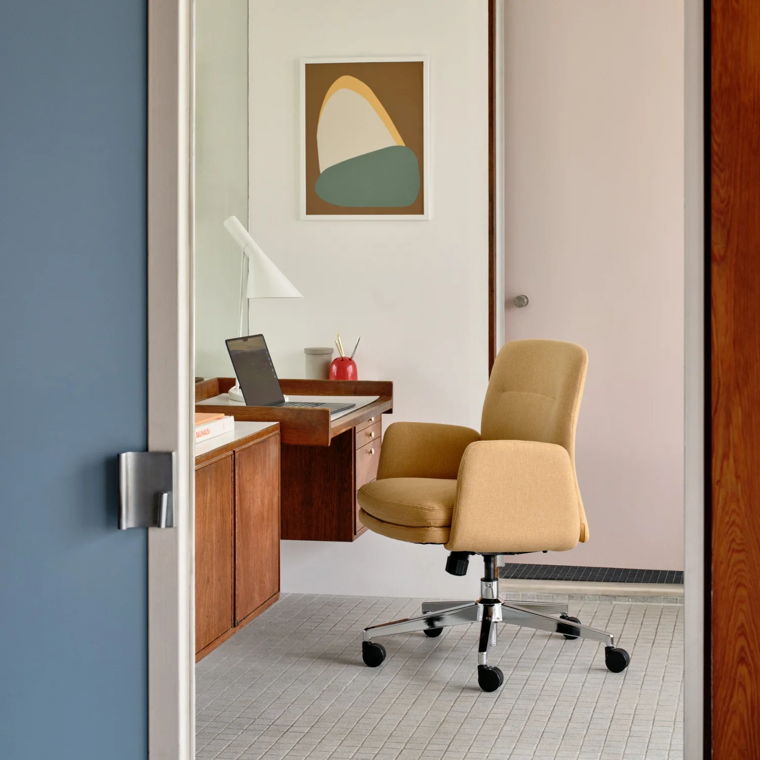 Softside Chair - Image 49