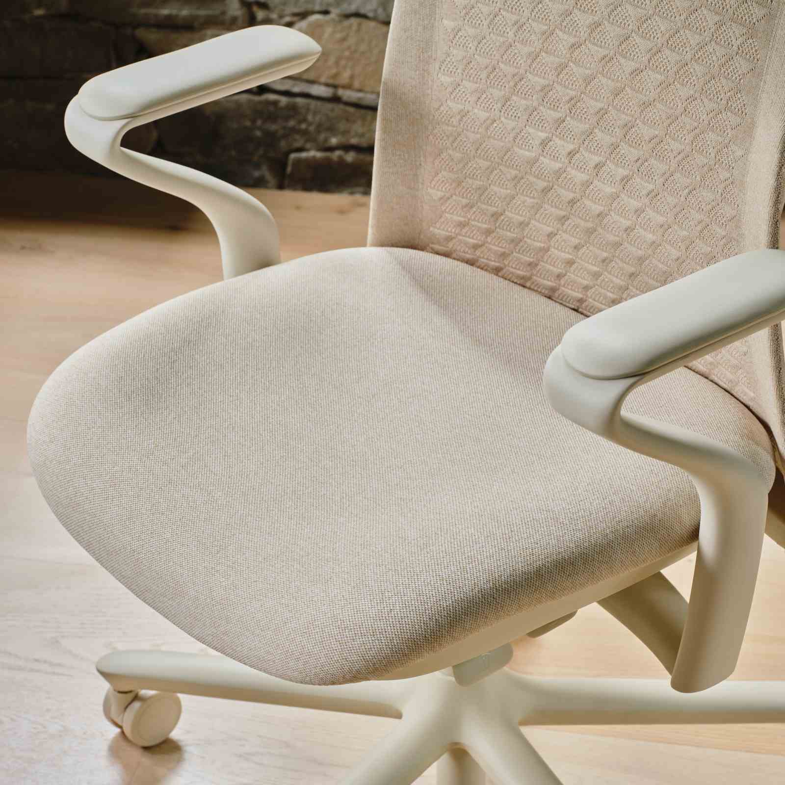 Verve Chair - Image 41