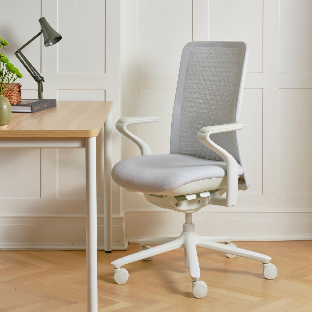 Verve Chair - Image 7